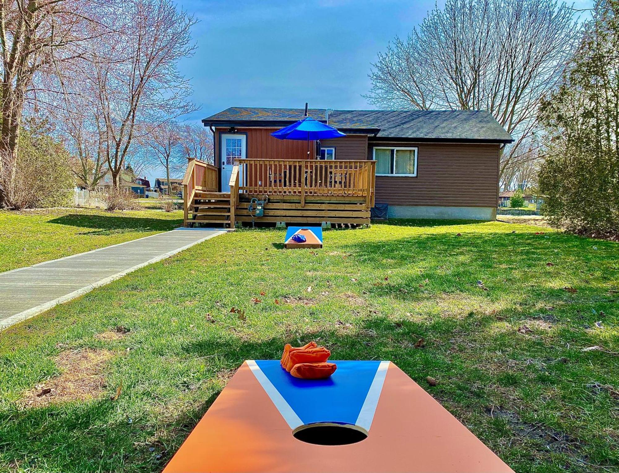 Creekside Cottage - Kayak, Sup, Fishing, Game Room, Steps To The Beach Kingsville Exterior photo